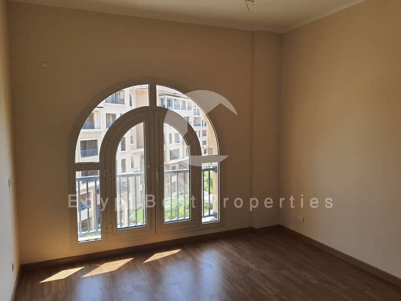 4 PHOTO-2025-11-26-18-16-56. jpg