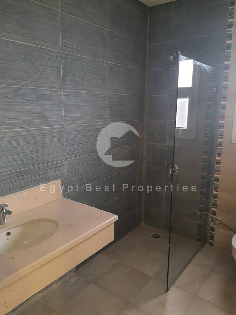 6 PHOTO-2025-11-26-18-16-55 6. jpg