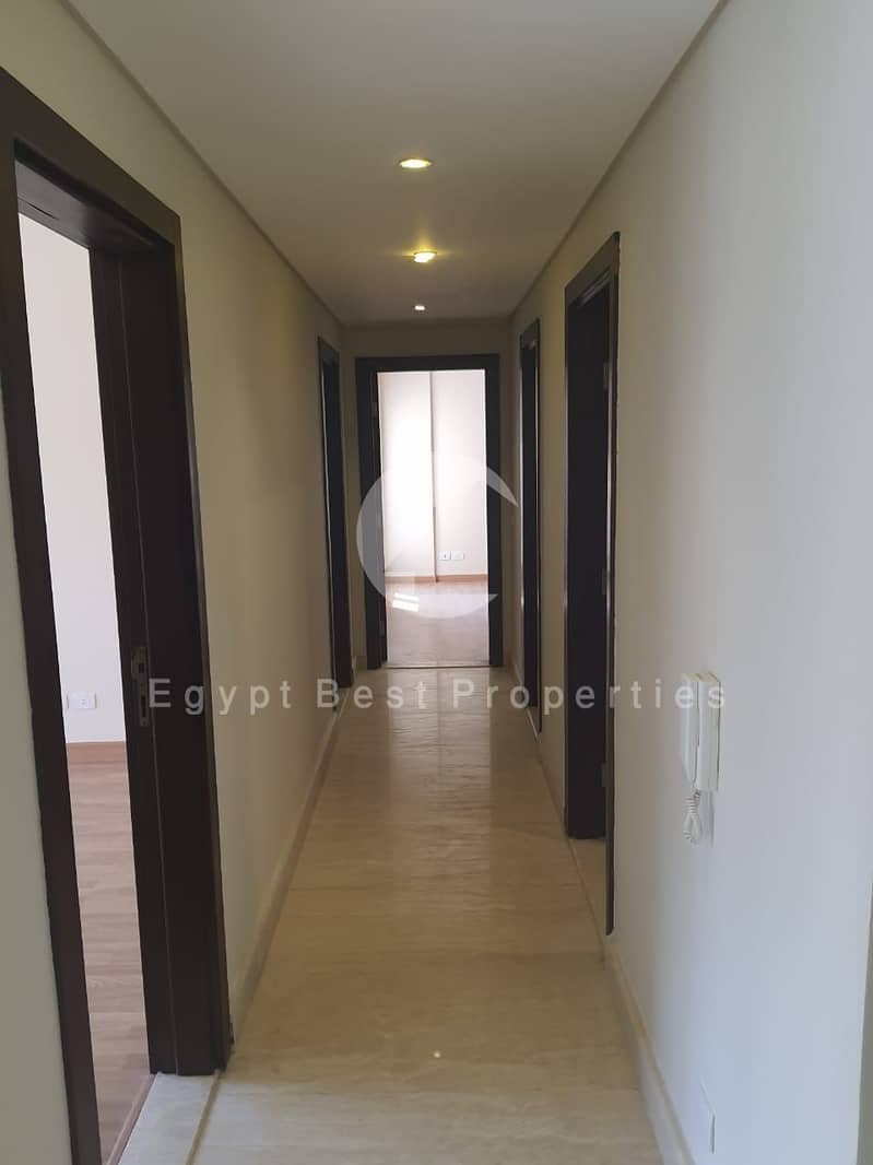 9 PHOTO-2025-11-26-18-16-56 5. jpg