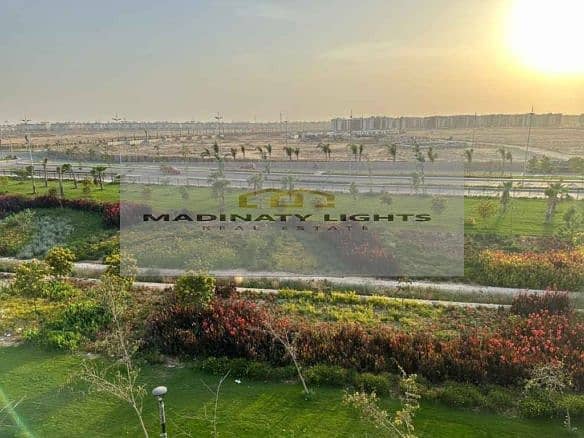 9 اطلالة-مجرى-السيل-من-شقة-للبيع-بمدينتي-B3-584x438. jpg