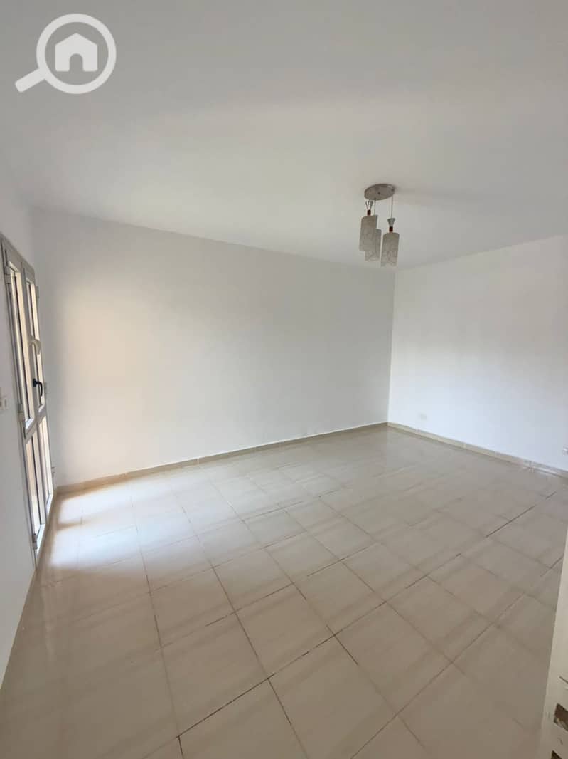 4 b2c632d7-c929-4a5b-9bf7-54c533d0de18. jpeg