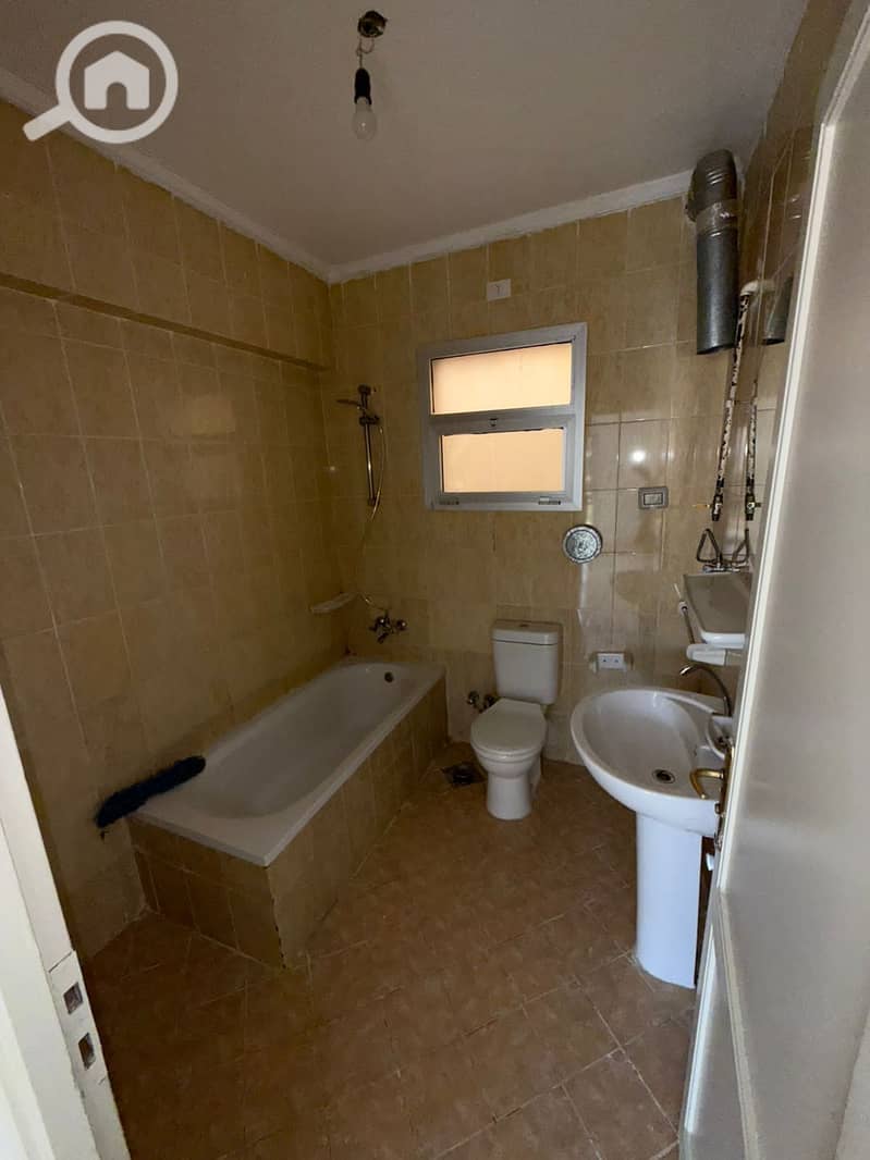 9 505abcf3-4ba8-4c15-8b2e-b8dbb145a48c. jpeg