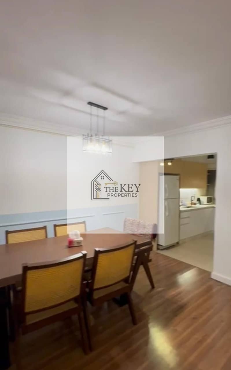 2 2ceccda0-908e-4845-b5c7-87a1edfb457b. jpg