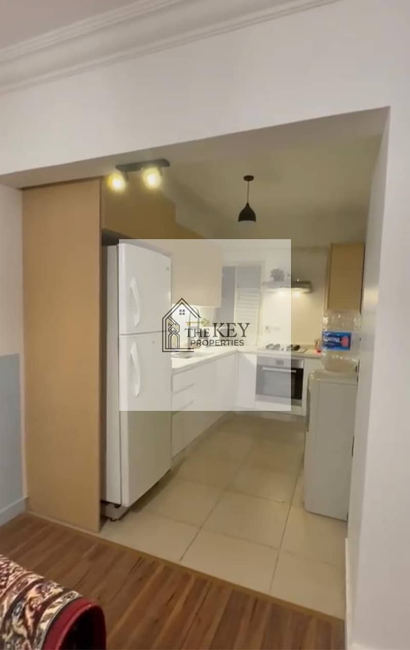 5 31080fe8-7855-4384-aa33-d40b5693e030. jpg