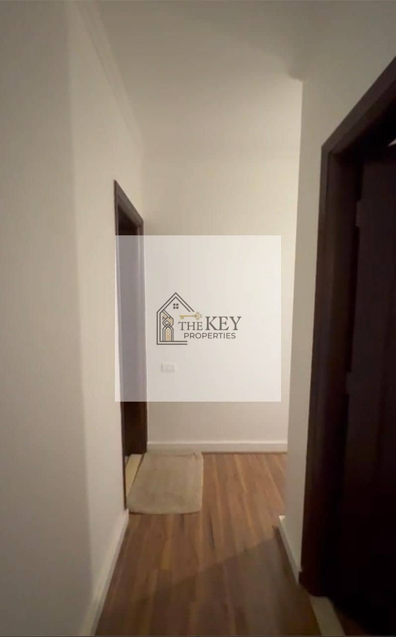 7 1f799714-20e5-48fb-83a4-cf162c6c1f65. jpg