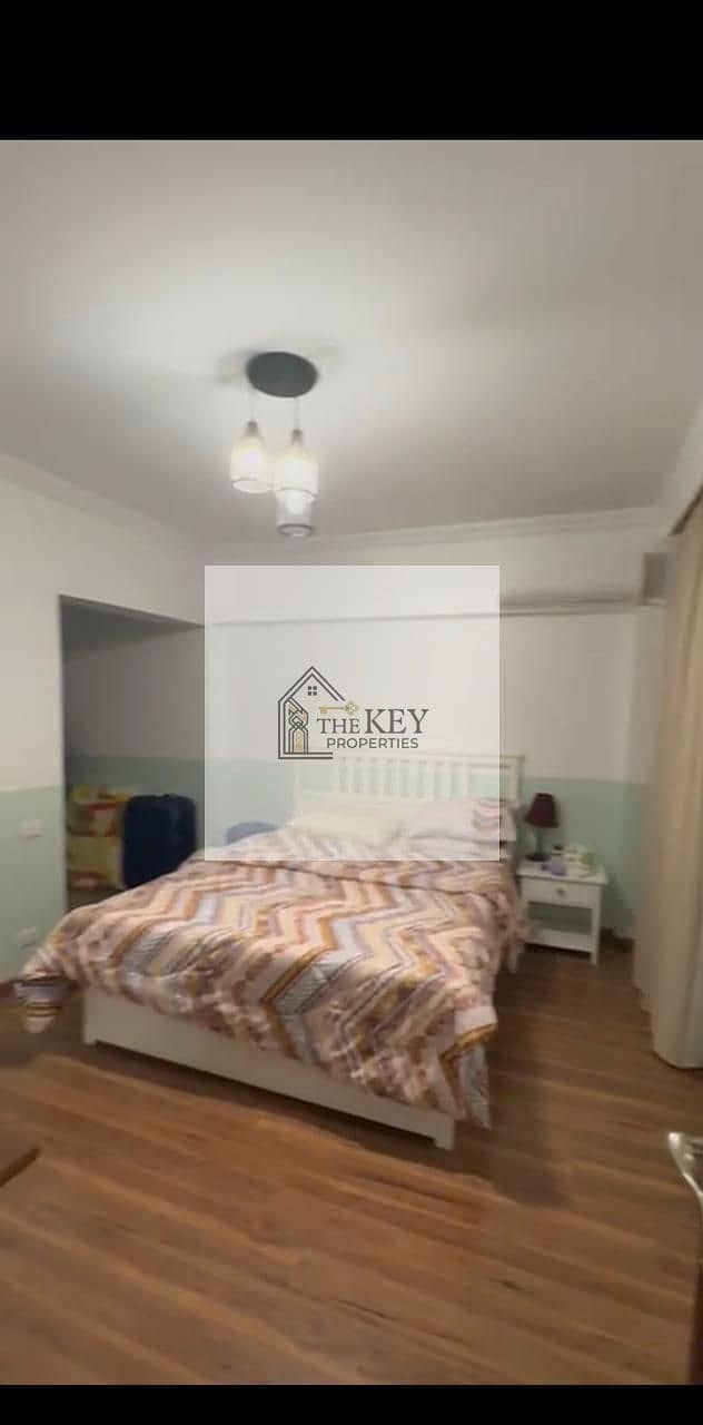 11 ded8d67e-d198-42b7-b253-60222a7ef363. jpg