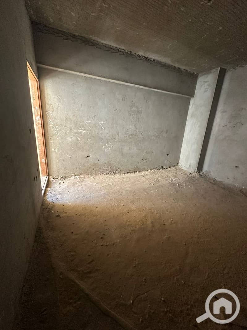 5 921A4EBB-BB2E-4848-89B8-F5912F5E1127. jpeg