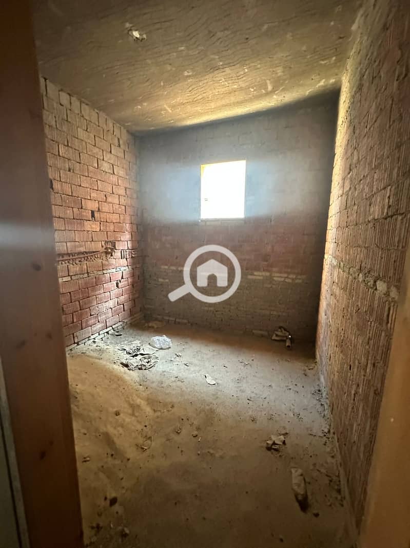 6 690F302D-1B8E-4EE4-B4EF-166FA4D71505. jpeg