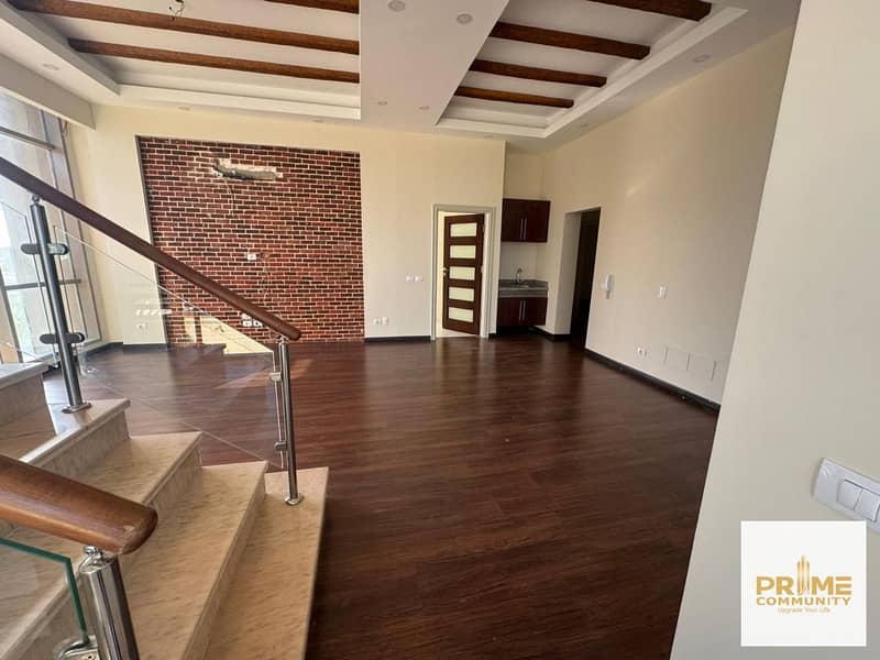 2 WhatsApp Image 2025-11-24 at 18.30. 15_4a3b2dbc. jpg