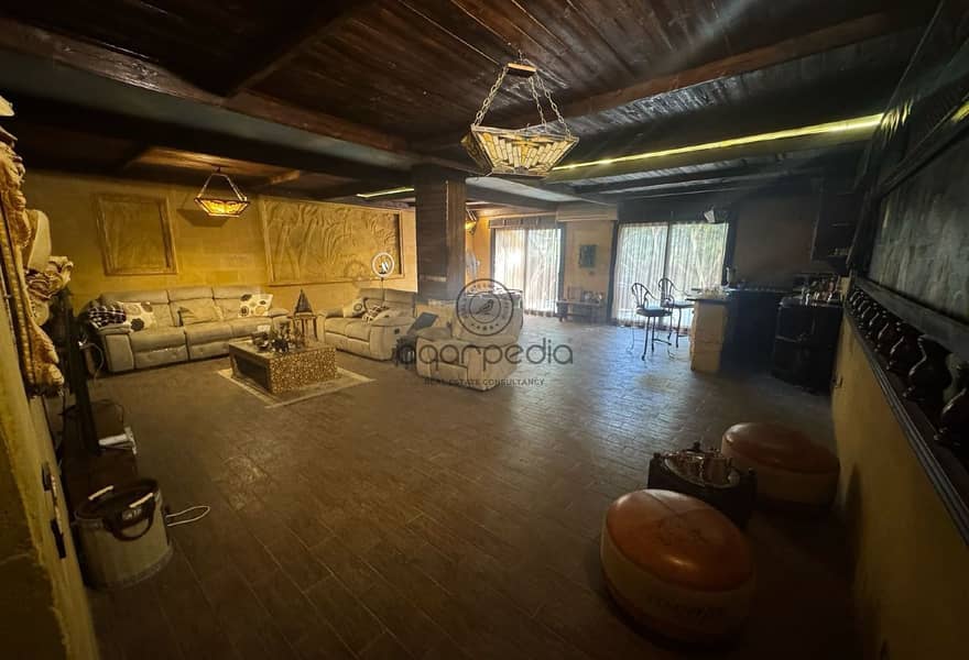 2 1f4941c7-3801-4301-9b8d-286377c6630c. jpg