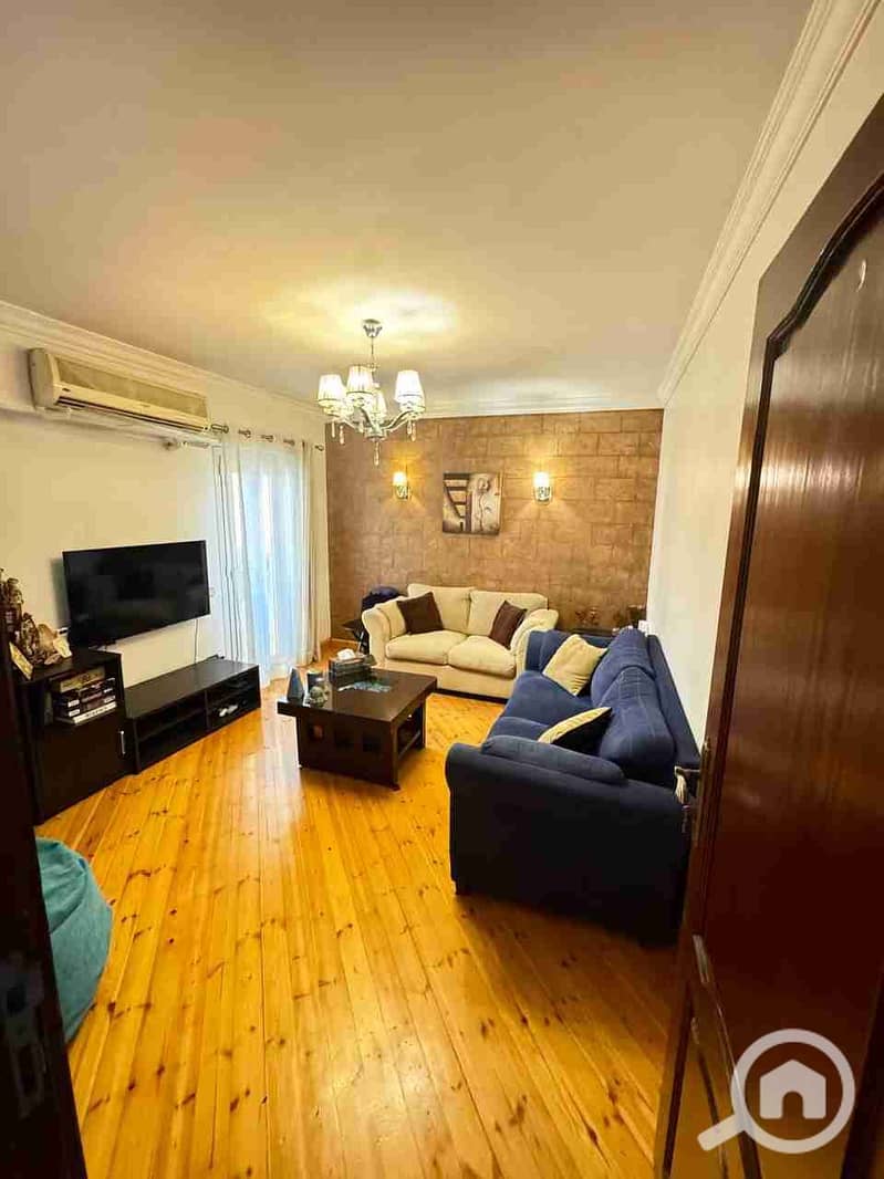 1000334768. jpg 1000334768. jpg