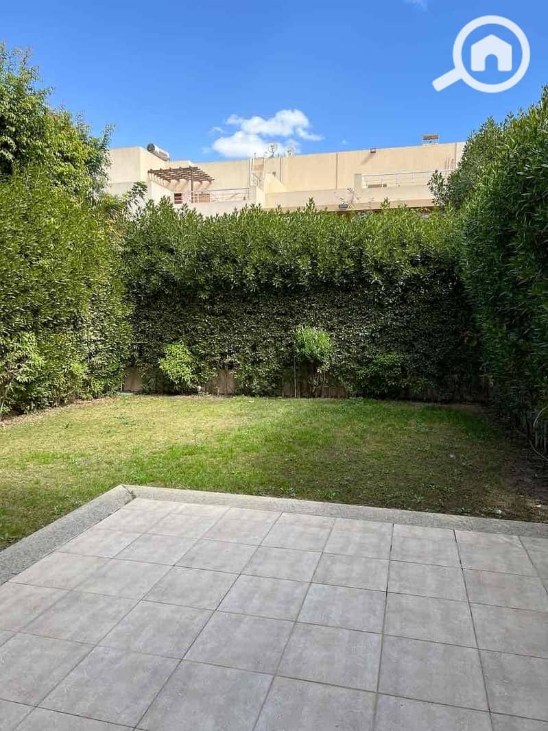 2 cb2d33cf-91c3-4a3a-a073-7965ab0c8fd0. jpg