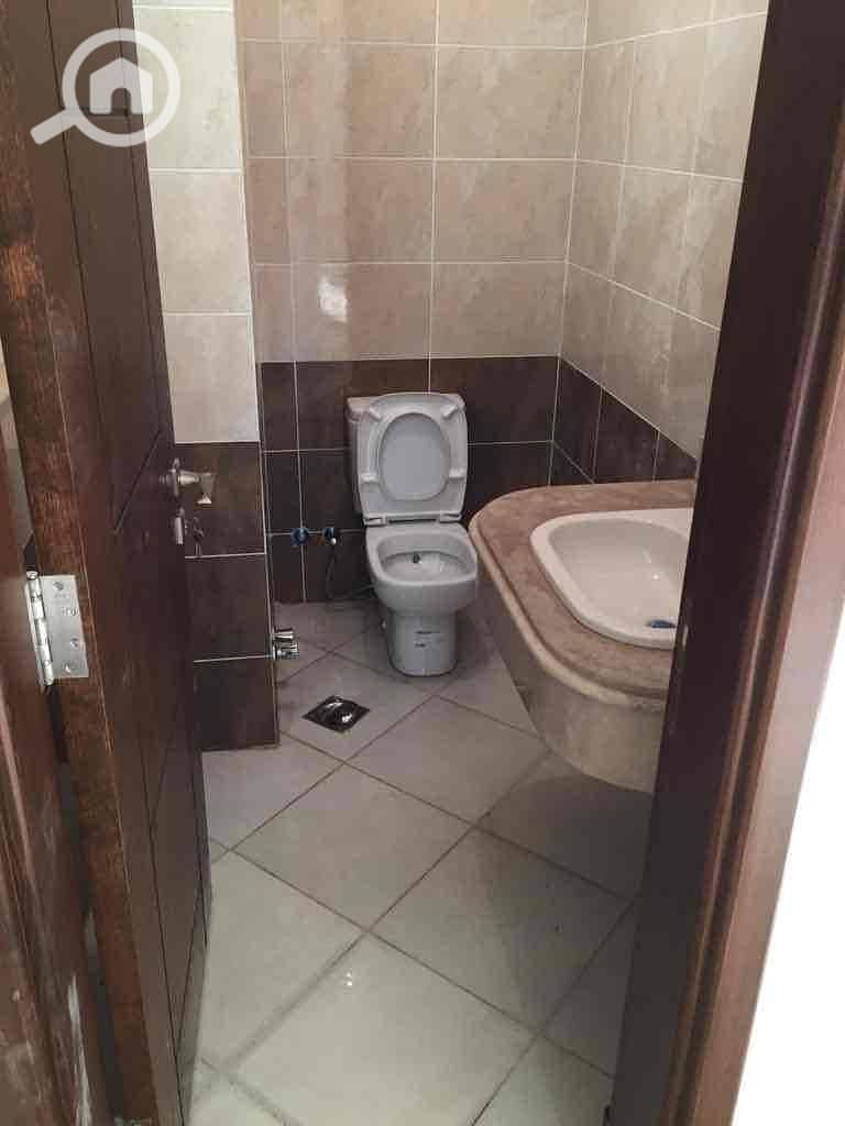 8 4d1d291d-aa1a-4fde-b184-cad033f3281e. jpg