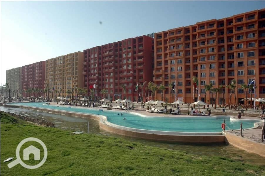 7 9c86d05d-dbc6-48b9-a34b-e38a509bbb13. jpeg