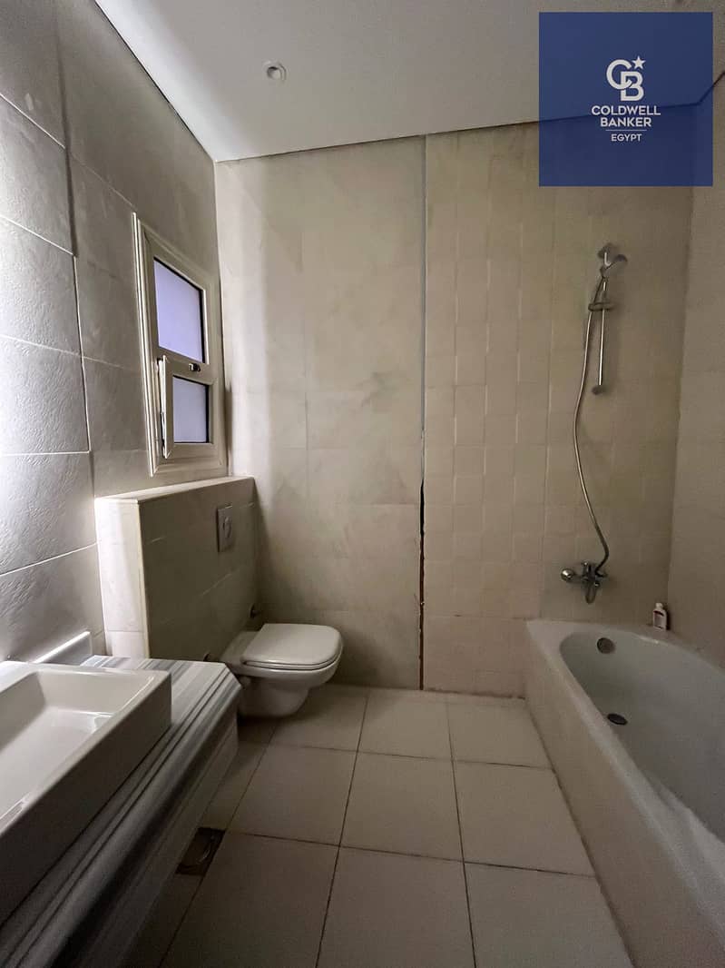 9 31927f75-3c53-491f-be63-4e65cec20ebf. jpeg