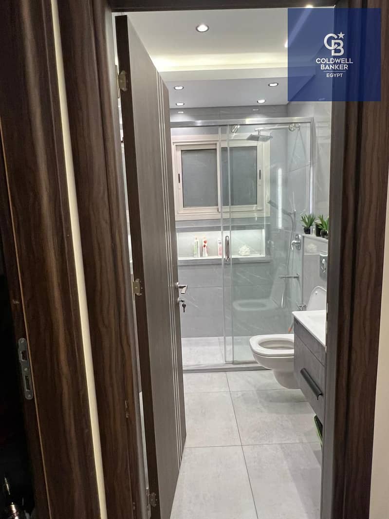 9 062f8676-a3a8-479e-90f0-5c7f49143f35. jpeg