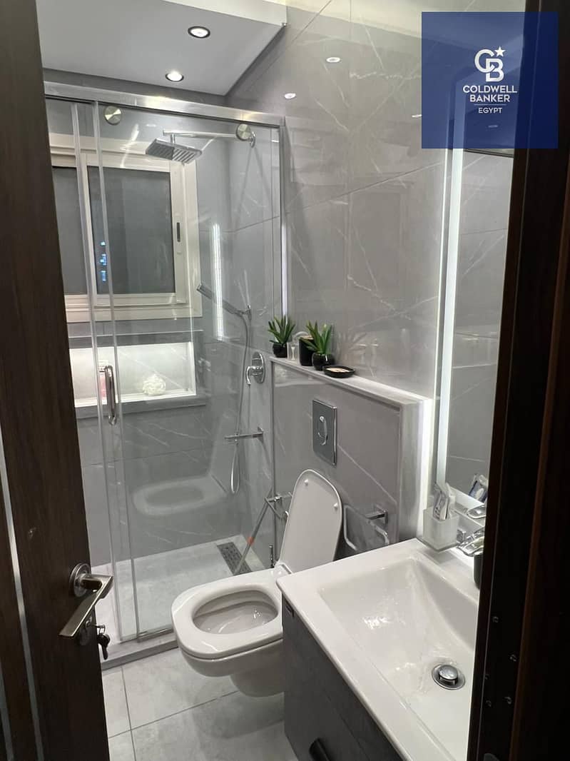 13 8c2779ce-90ff-4e41-ba01-bf466eb3bfaa. jpeg