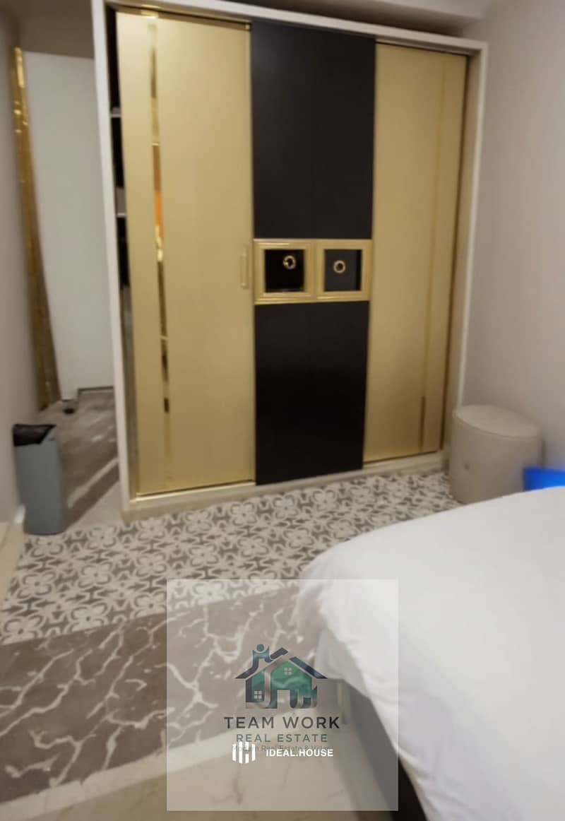 9 289cb432-ec18-4ba4-9470-85d65c2f0581. jpg