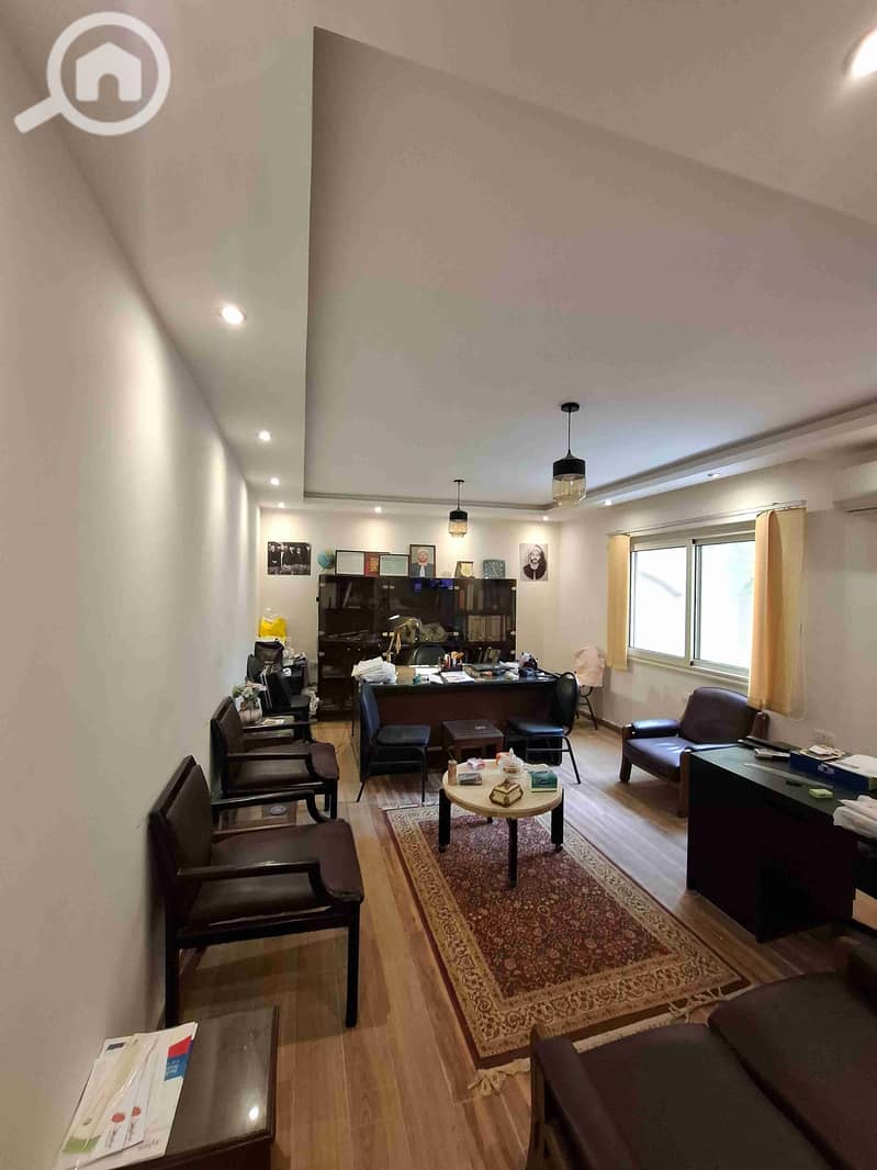 1000499098. jpg 1000499098. jpg