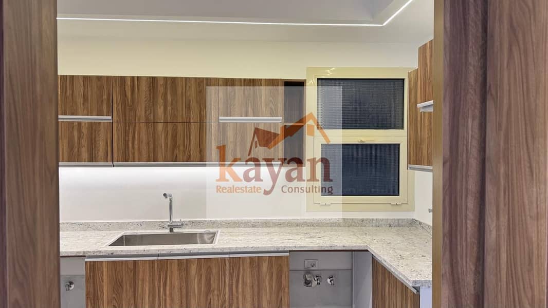 4 WhatsApp Image 2025-11-16 at 13.38. 34_3ba564c0. jpg