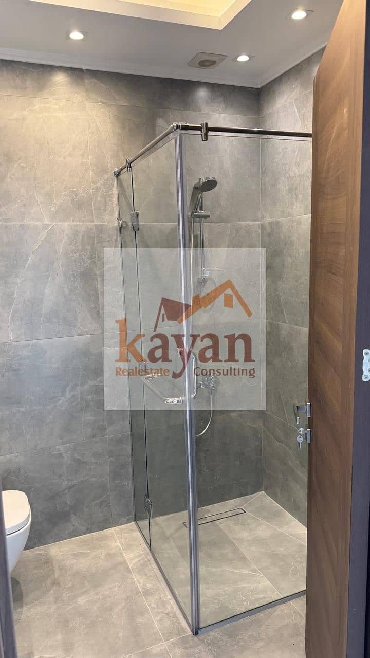 12 WhatsApp Image 2025-11-16 at 13.38. 36_e3fe074f. jpg