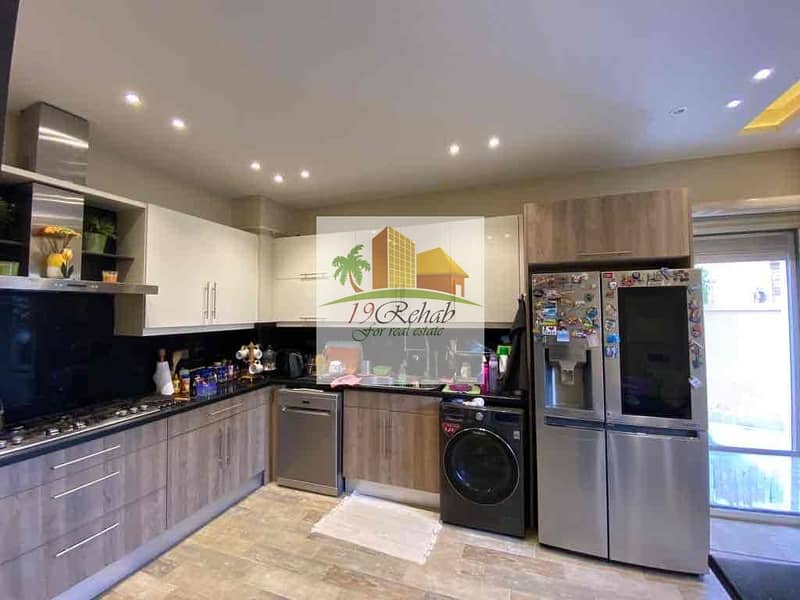 8 39983d26-ecb0-4aad-a84c-fb9540ff12f1. jpg