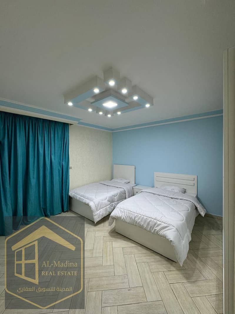 9 da7c0c4e-3125-4f1f-b12b-a72c34f5b71b. jpg