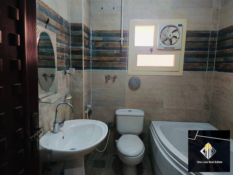 6 d321b8b4-9c5c-4d40-a79e-d730583a33c2. jpeg