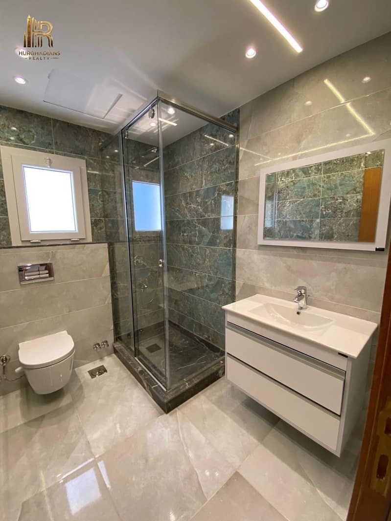 33 WhatsApp Image 2025-11-26 at 8.08. 00 PM. jpeg