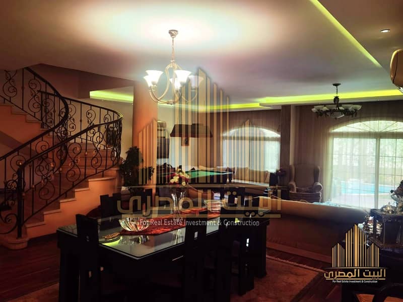 5 U189402 (10). jpeg