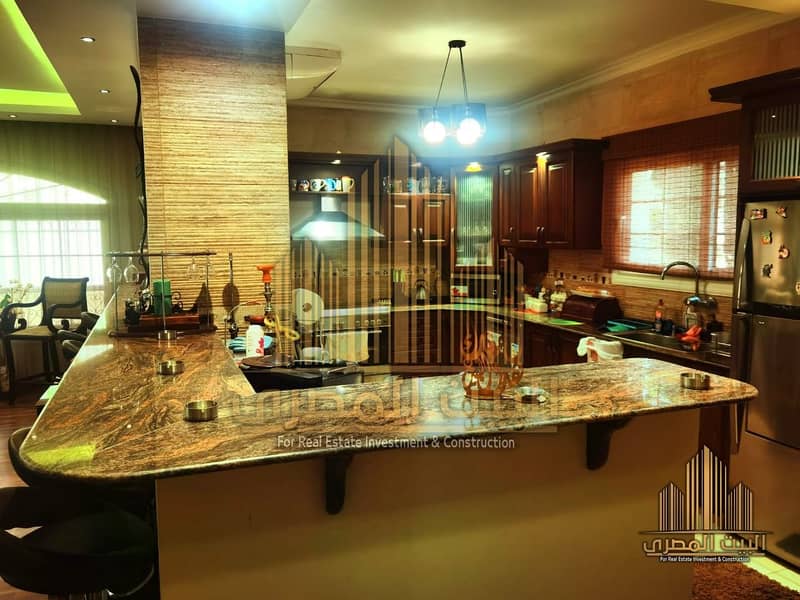 7 U189402 (11). jpeg