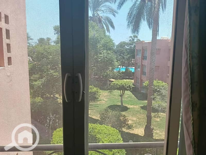 3c5aa9cb-64ef-442a-9e44-9fba3fe5c150. jpg