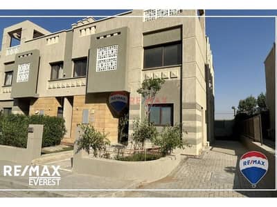 توين هاوس 4 غرف نوم للايجار في 6 أكتوبر، الجيزة - f8c6490e-b83e-4050-b205-ba28bd5466b4. jpg