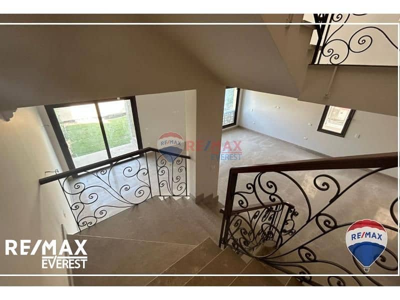 4 2bab216d-ddf6-4ae4-b4fd-37a6b87a3bf0. jpg