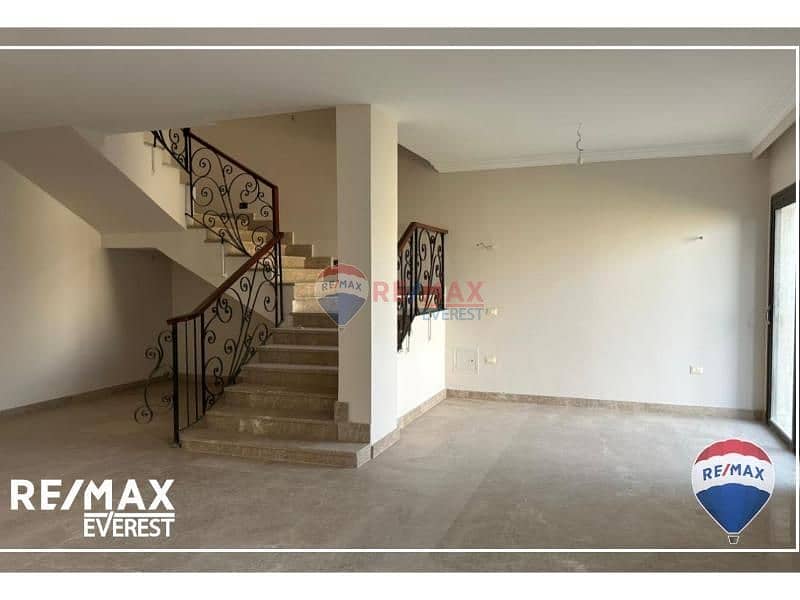 5 7826ca03-e7a6-45eb-8e56-055bbf2955a3. jpg