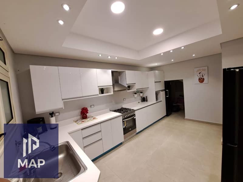 4 579058570_861755399721056_5386625018909863919_n. jpg