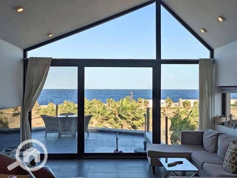 6 586726289_1722004041806097_7084402304794919787_n. jpg