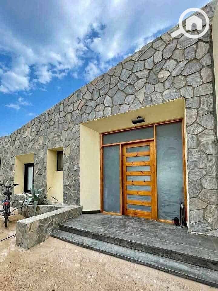 14 490779673_1603876176978401_2137086941615627337_n. jpg