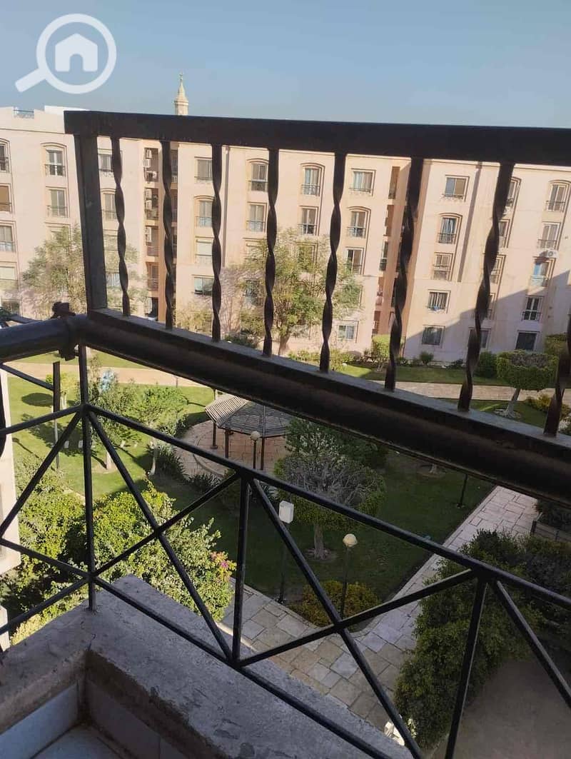 8 dd767178-38ed-4a7b-92b4-4e667386b227. jpg