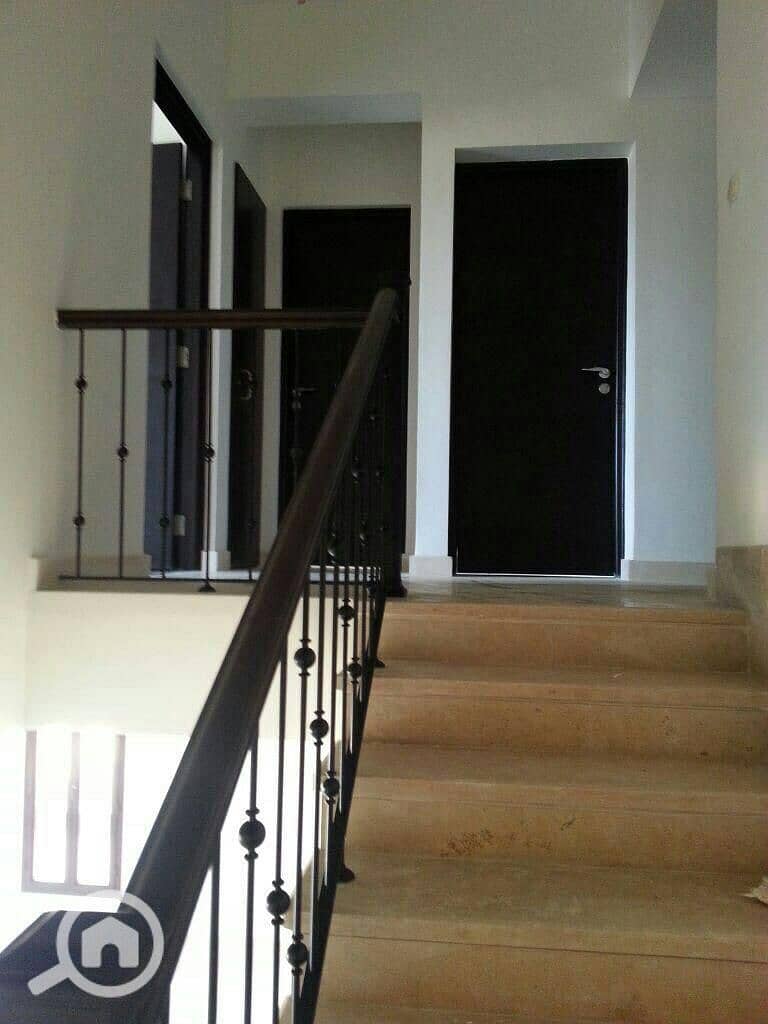 4 WhatsApp Image 2025-11-25 at 1.10. 17 PM (1). jpeg