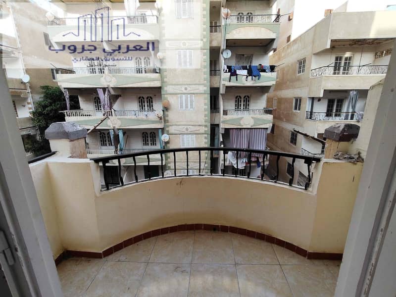 8 991b85c4-6ee1-4da4-b0f3-8b46d8ce9428. jpg