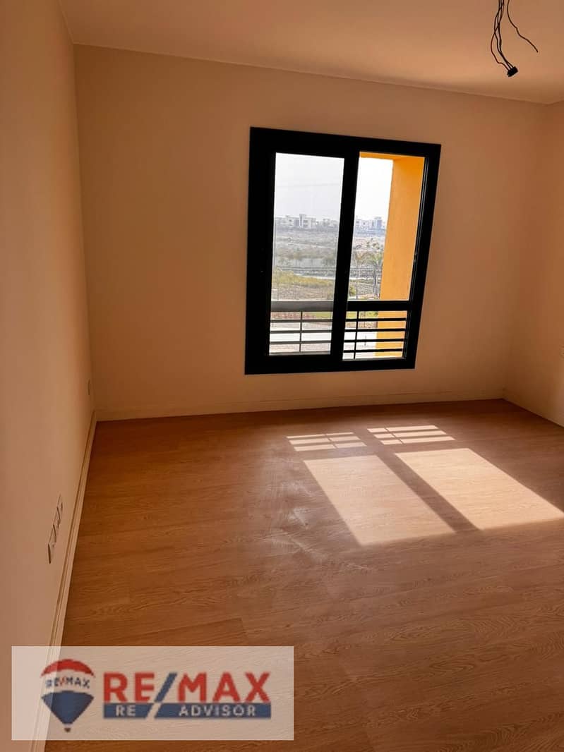 5 WhatsApp Image 2025-10-04 at 2.30. 20 PM (3). jpeg