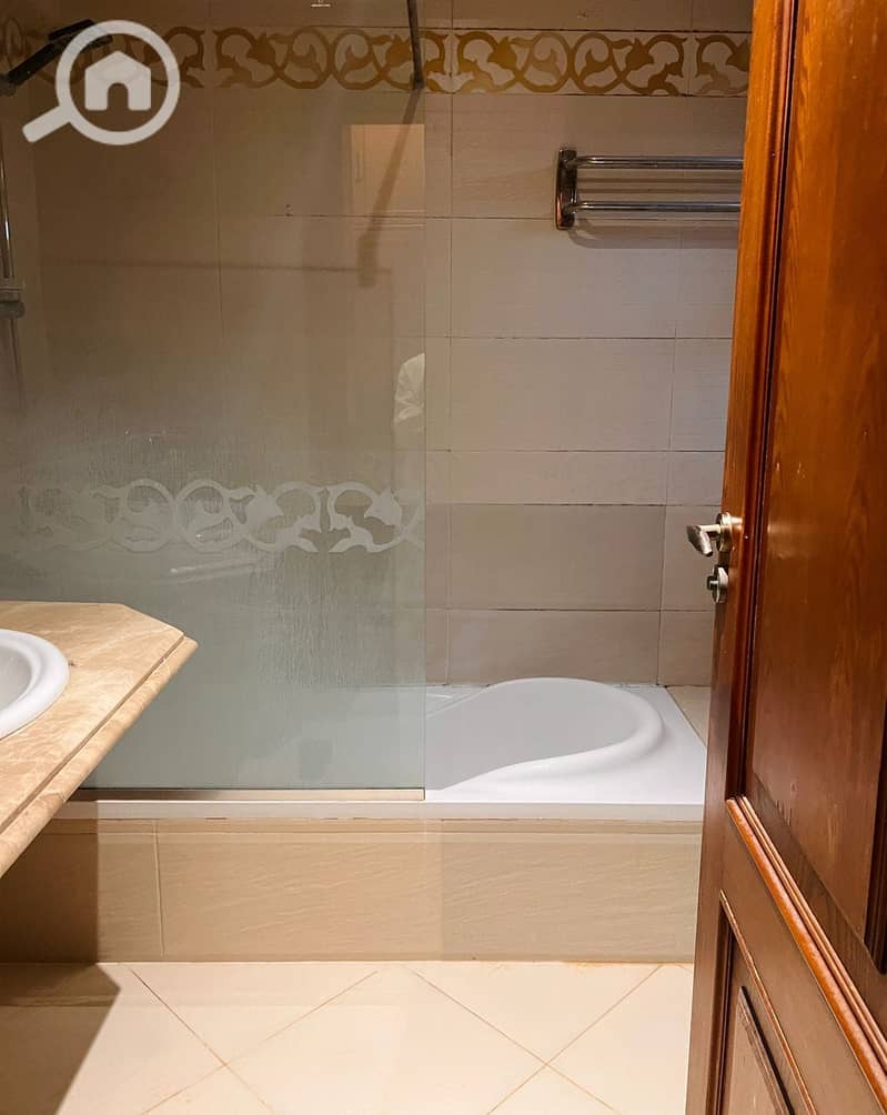 9 587004989_1486634806798424_8308350840599202218_n. jpg