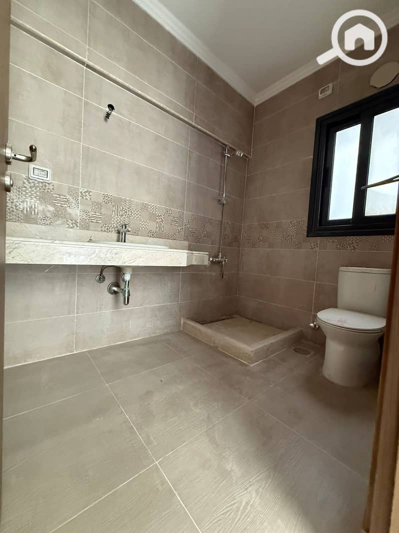 4 WhatsApp Image 2025-11-26 at 3.22. 49 PM (5). jpeg