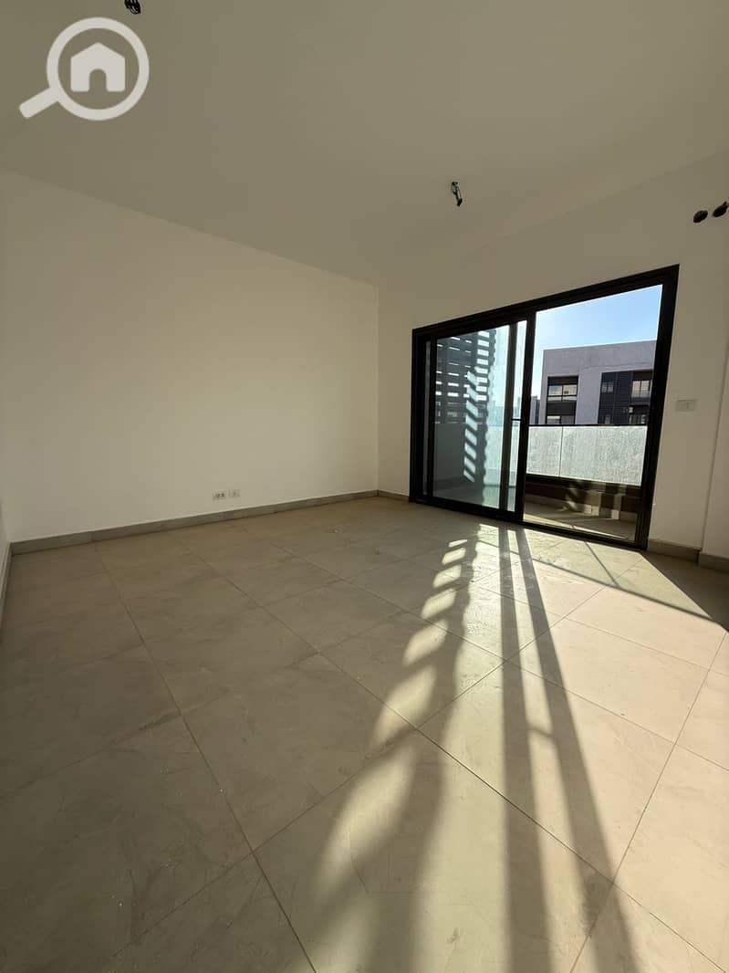 5 WhatsApp Image 2025-11-26 at 3.22. 48 PM (2). jpeg