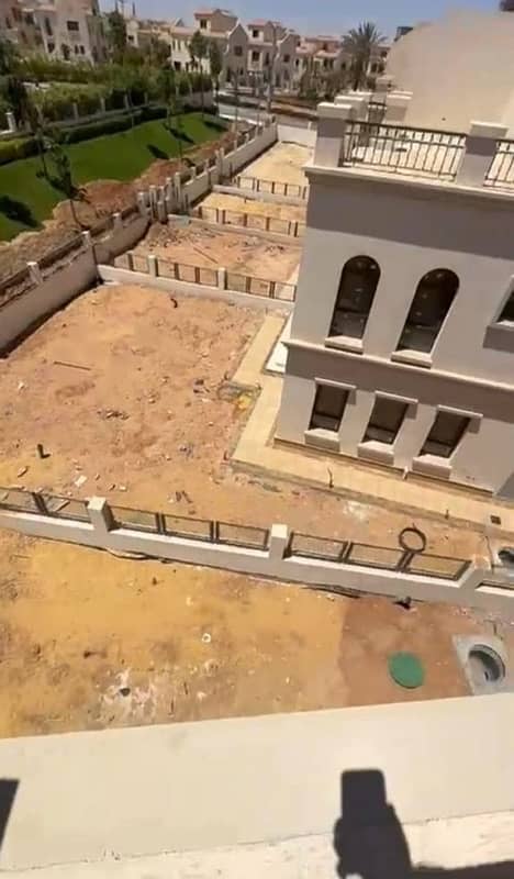 ڤيلا352م Corner بالعاصمة الادارية الجديدة من المالك