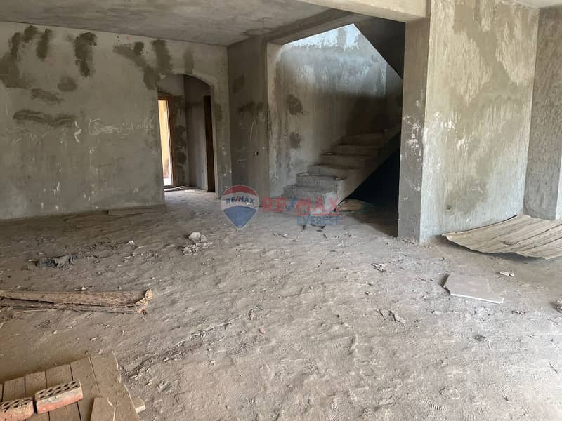 6 WhatsApp Image 2025-11-24 at 1.24. 07 PM (2). jpeg