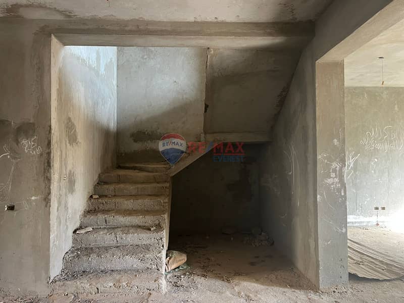 8 WhatsApp Image 2025-11-24 at 1.24. 08 PM (1). jpeg