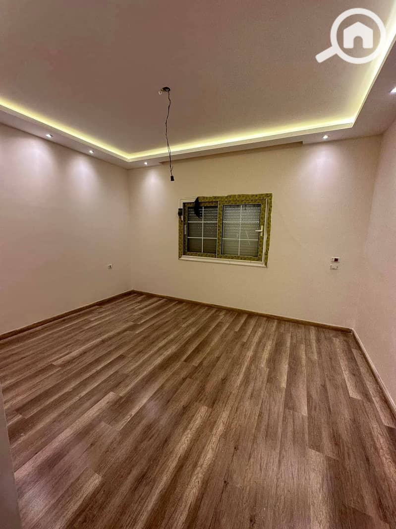 9 583987479_1484547993673772_5132825156440955725_n. jpg