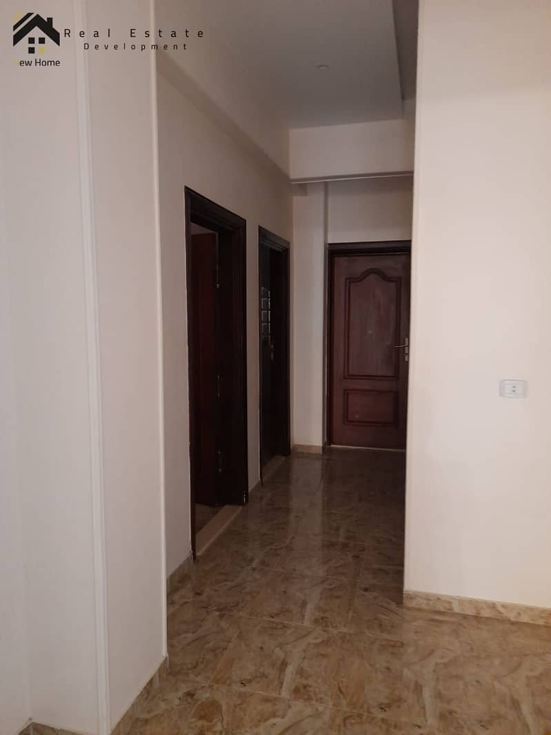 5 WhatsApp Image 2025-09-29 at 13.17. 03_83ee3ed4. jpg